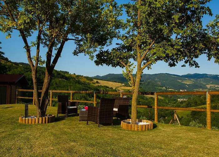 Farm Agriturismo La Luna サンタ・ソフィーア