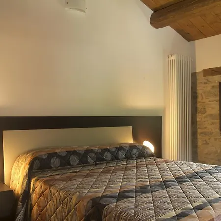 Farm Agriturismo La Luna