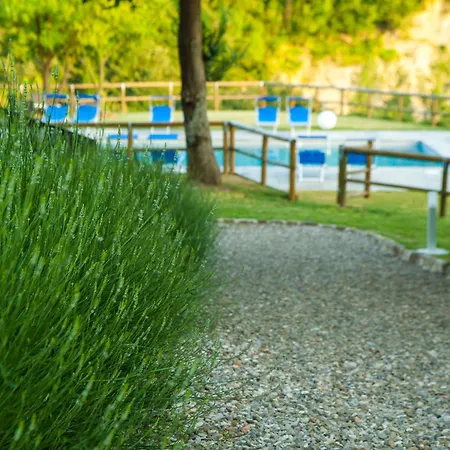 Vakantieboerderij Farm Agriturismo La Luna Santa Sofia